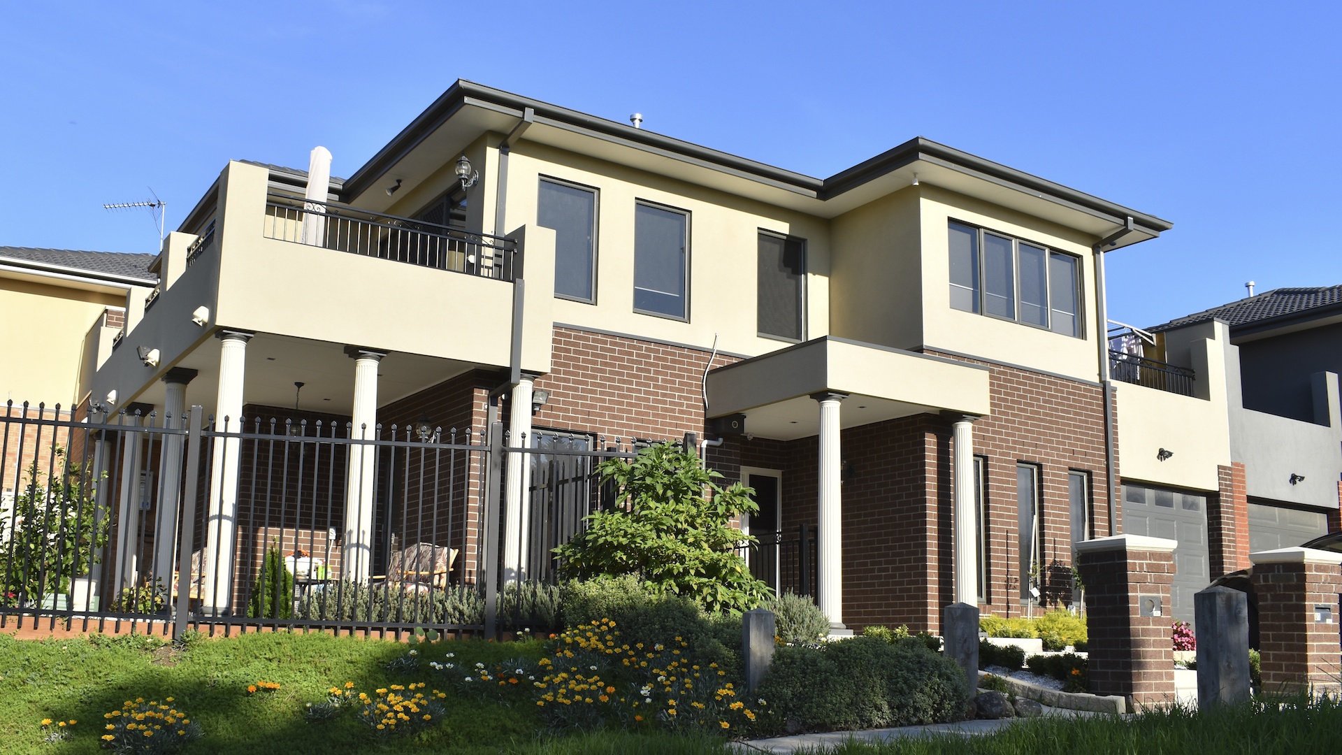 1-3 Stawell St