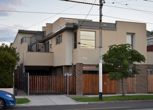 870 Glen Huntly Rd